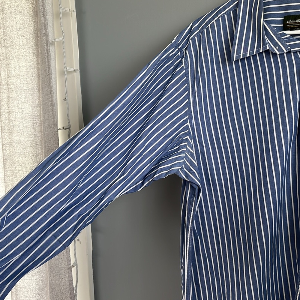 Men’s Eddie Bauer Dress Shirt - Picture 5 of 6